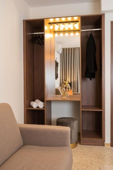 Dema Luxury Suites - Perikleous E6 Athen Eksteriør bilde