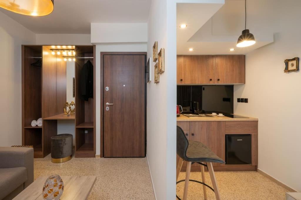 Dema Luxury Suites - Perikleous E6 Athen Eksteriør bilde