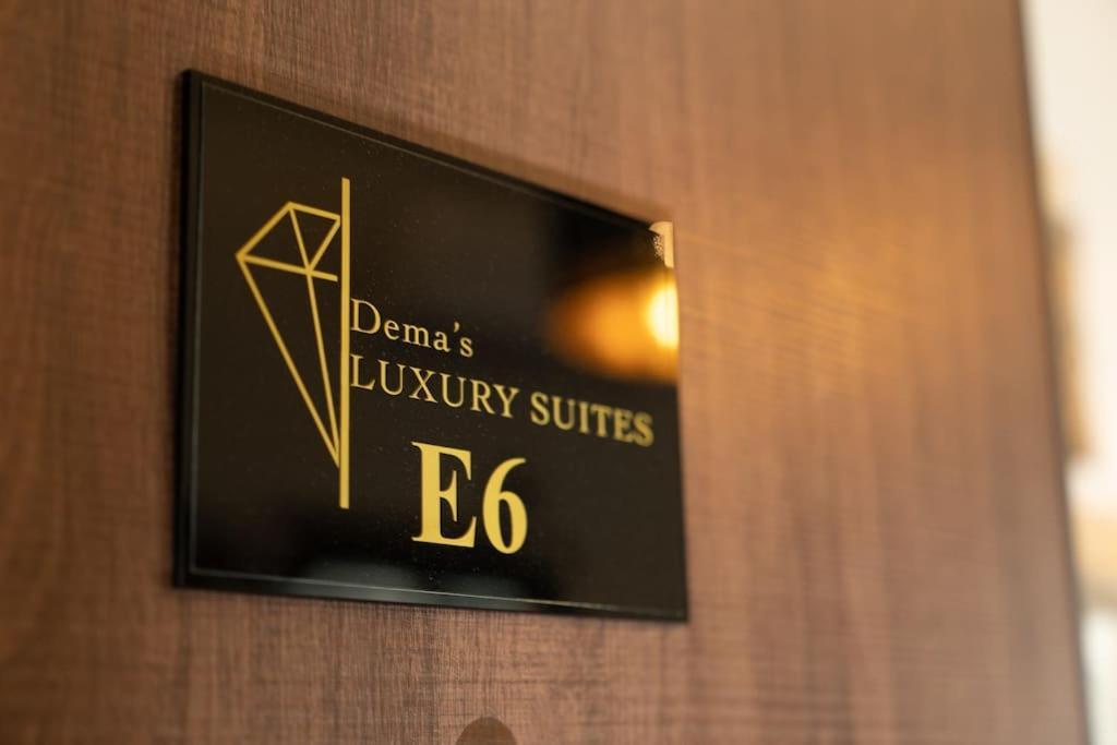 Dema Luxury Suites - Perikleous E6 Athen Eksteriør bilde